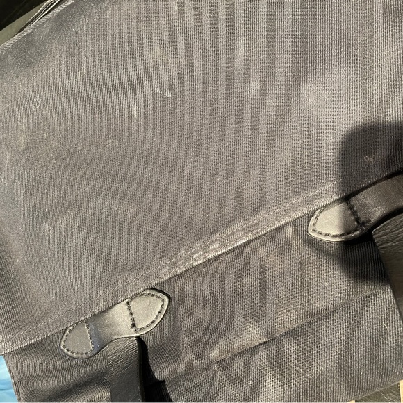 Filson rugged twill black briefcase - Picture 8 of 13